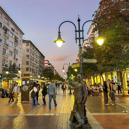 Luxury Designer Next To Ndk And Free Parking Διαμέρισμα Σόφια